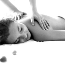 massage-blackwhite