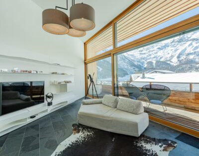 Apartment Pano