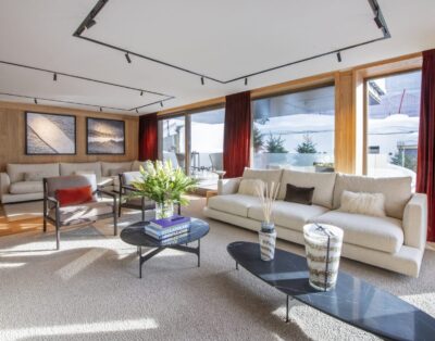 Sasha Apartment 4